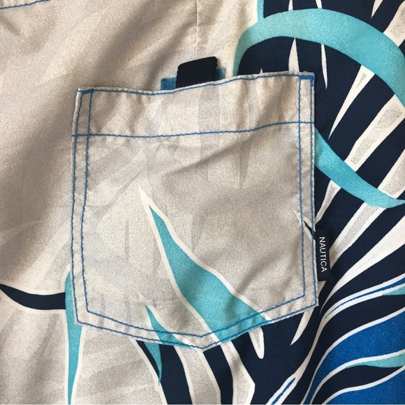 Nautica size 38 swim trunks  blue, light gray turquoise & navy - Picture 3 of 9